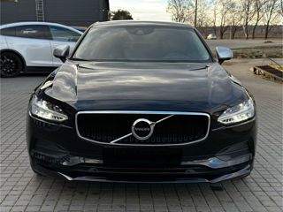 Volvo S90 foto 2