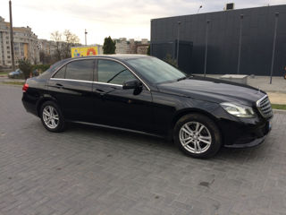 Mercedes E-Class foto 4