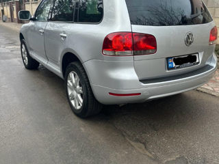 Volkswagen Touareg foto 4