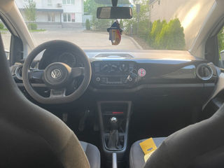 Volkswagen up! foto 5