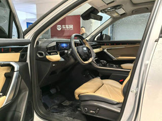 Geely Atlas Pro foto 8