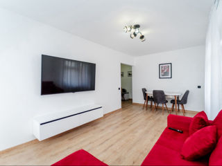 Apartament cu 3 camere, 72 m², Buiucani, Chișinău foto 1