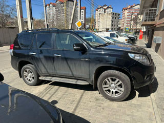 Toyota Land Cruiser Prado фото 2