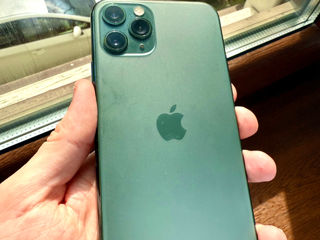 iPhone 11 Pro 256 GB Midnight Green foto 2