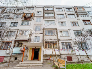 Apartament cu 2 camere, 56 m², Botanica, Chișinău foto 13