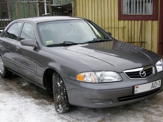 Mazda 626 foto 1