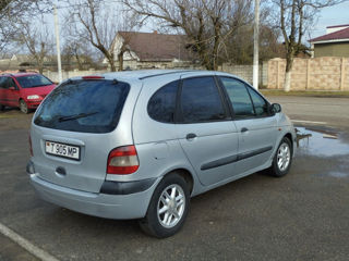 Renault Scenic foto 3