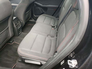 Ford Kuga foto 8