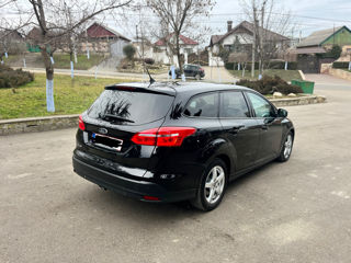 Ford Focus foto 4