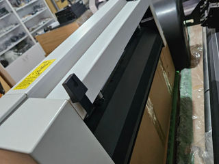 Режущий плоттер Graphtec CE5000-40 cutter plotter foto 3