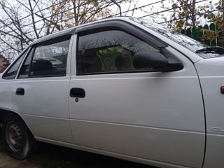 Daewoo Nexia foto 3