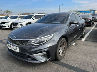 KIA K5 foto 1