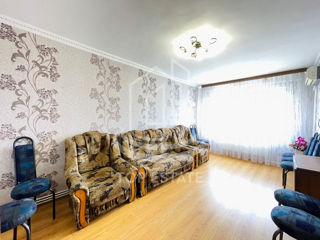 Apartament cu 3 camere, 70 m², Centru, Ialoveni foto 8