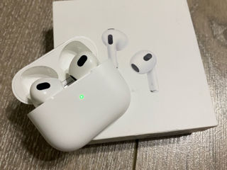 Căști Apple AirPods 3 foto 4