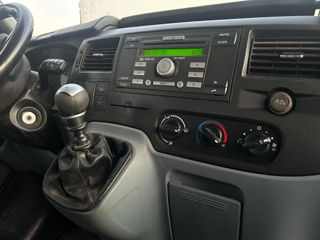 Ford Transit фото 9