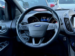 Ford Kuga foto 10