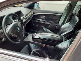 BMW 7 Series foto 4