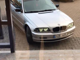 BMW 3 Series foto 5