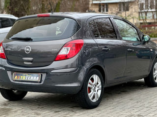 Opel Corsa foto 6