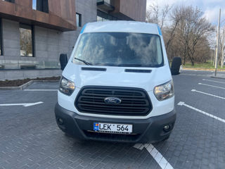 Ford Transit foto 2