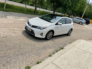 Toyota Auris foto 2