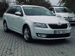 Skoda Octavia foto 2