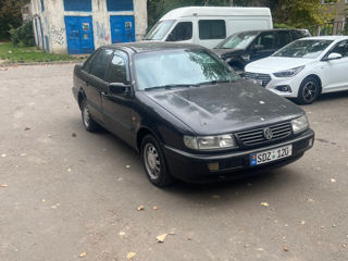 Volkswagen Passat foto 2