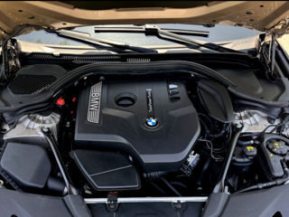 BMW 5 Series foto 4