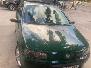 Fiat Punto foto 1