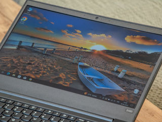 Lenovo ThinkPad E480/ Core I5 8250U/ 16Gb Ram/ 256Gb SSD/ 14" FHD IPS!! foto 10
