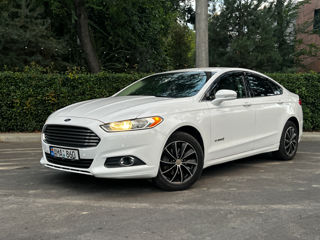 Ford Fusion foto 4