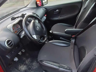 Nissan Note foto 2