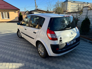 Renault Scenic foto 6