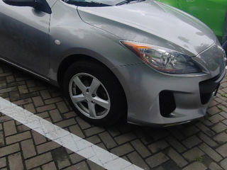 Mazda 3 foto 2