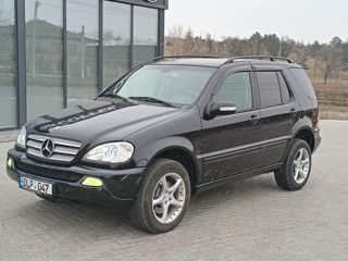 Mercedes M-Class foto 3