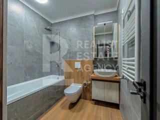 Apartament cu 2 camere, 75 m², Centru, Chișinău foto 8