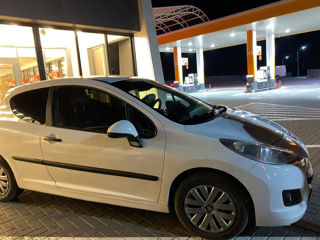 Peugeot 207 foto 4