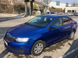 Scoda Fabia RS Chirie Auto De la 17 E foto 1