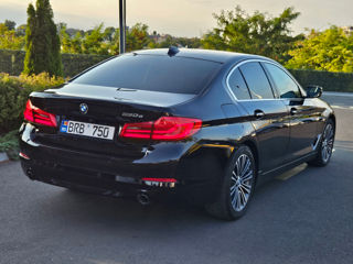 BMW 5 Series foto 5