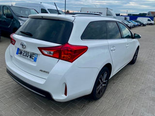 Toyota Auris foto 5