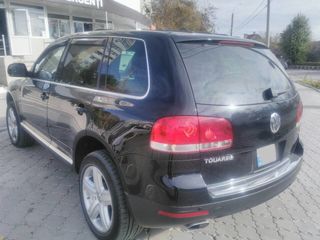 Volkswagen Touareg foto 7