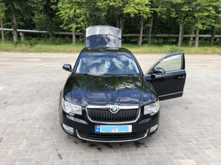 Skoda Superb foto 1