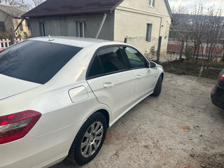 Mercedes E-Class foto 7