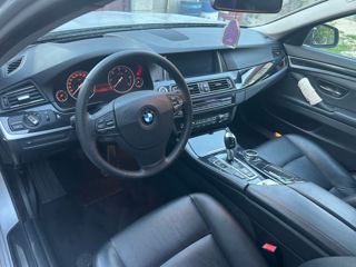 BMW 5 Series foto 9