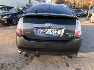 Toyota Prius foto 6