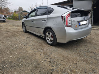 Toyota Prius foto 3