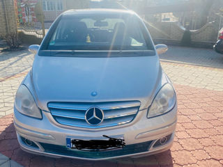 Mercedes B-Class