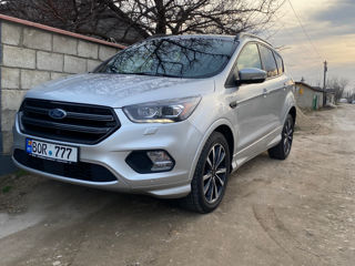 Ford Kuga foto 9