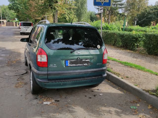 Opel Zafira foto 7