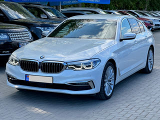 BMW 5 Series foto 1